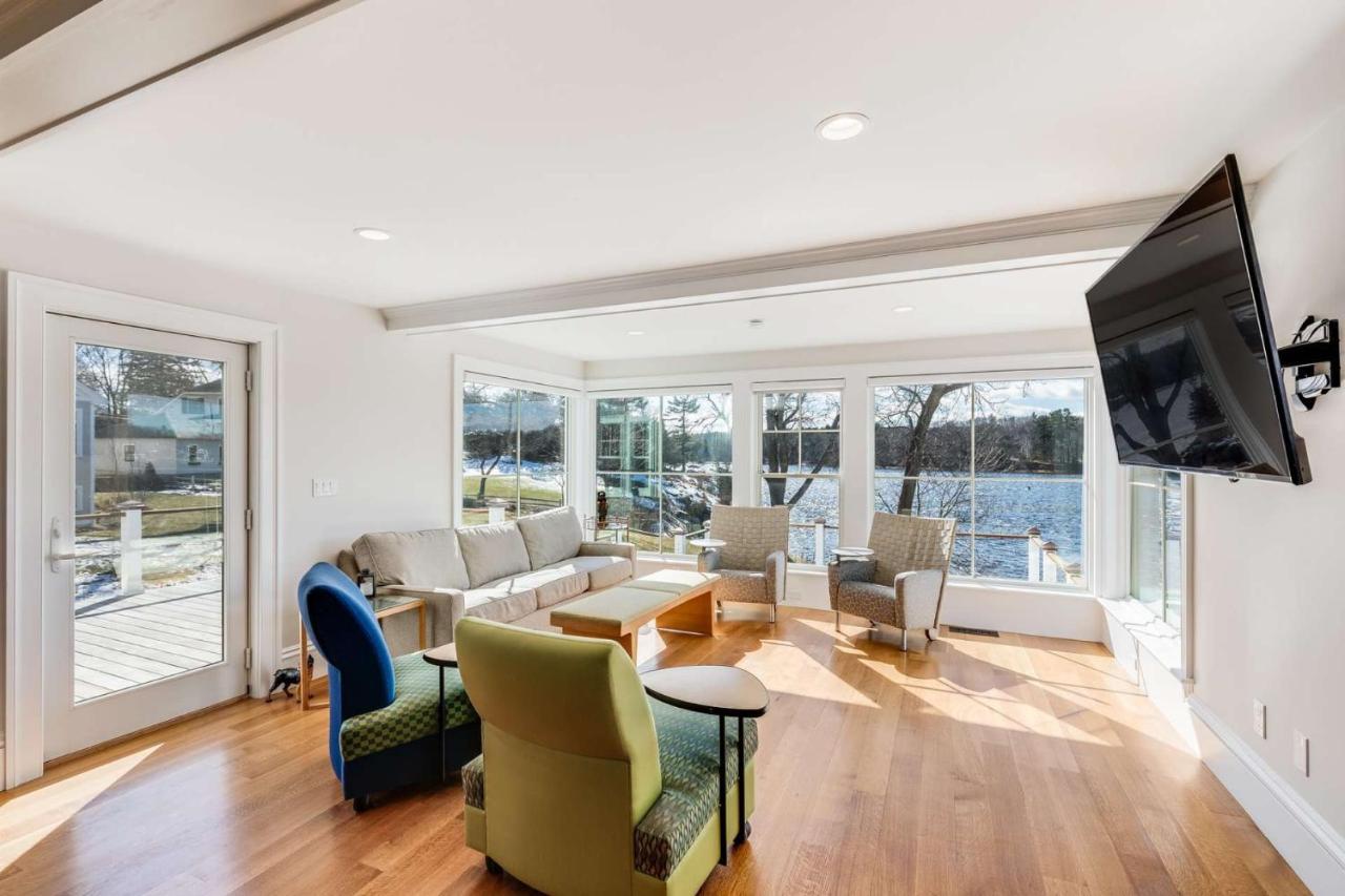Riverbend Landing 埃姆斯伯里 外观 照片